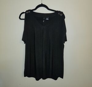 New Directions Black V-Neck Blouse